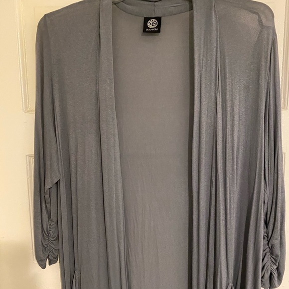 Duster - Picture 2 of 2